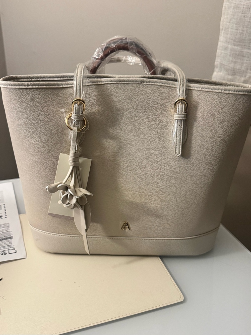 Neutral Cream large vegan leather Tote with Floral Charm-NWT